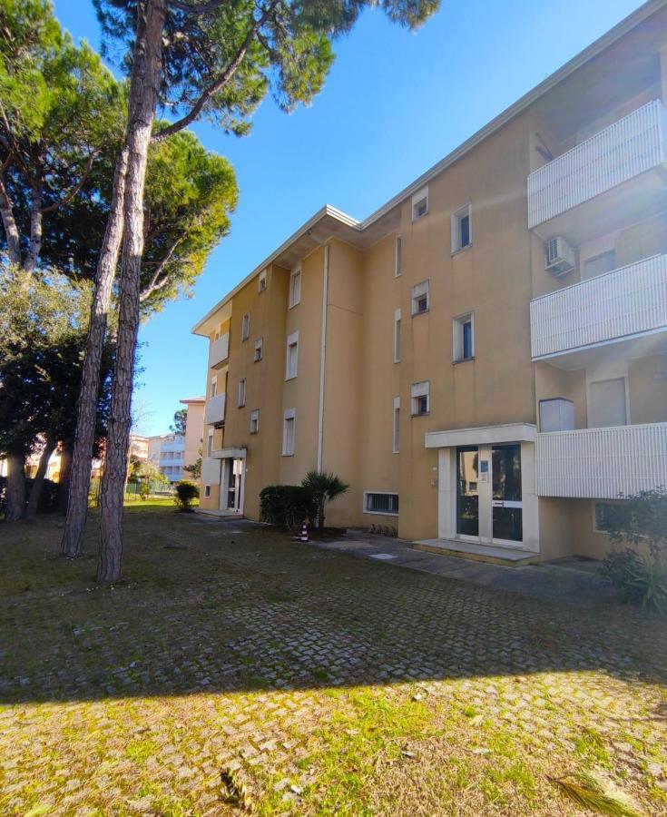 Ambra Villa Bibione Exteriör bild