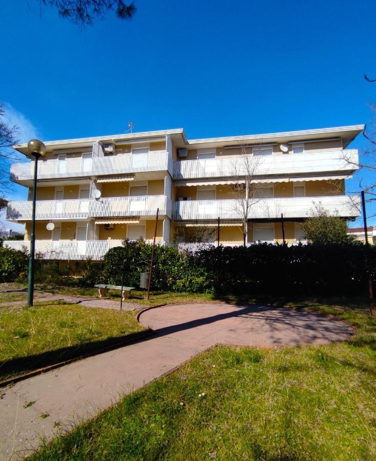 Ambra Villa Bibione Exteriör bild